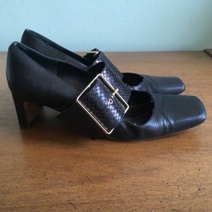 Vintage Kate Spade buckled heels Sz 7.5
